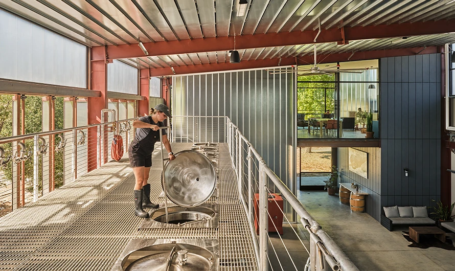 Fulldraw Vineyard fermentation building
